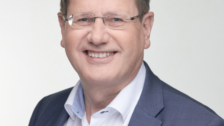 Gerhard Dummer